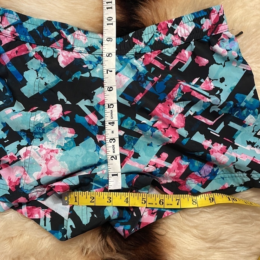 Fabletics shorts - Picture 7 of 7